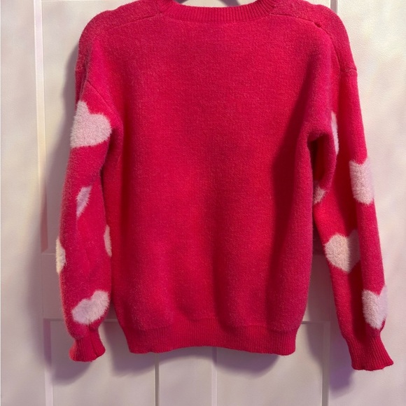 Amazon Pink Crew Neck Sweater with Heart Pattern - Picture 3 of 3